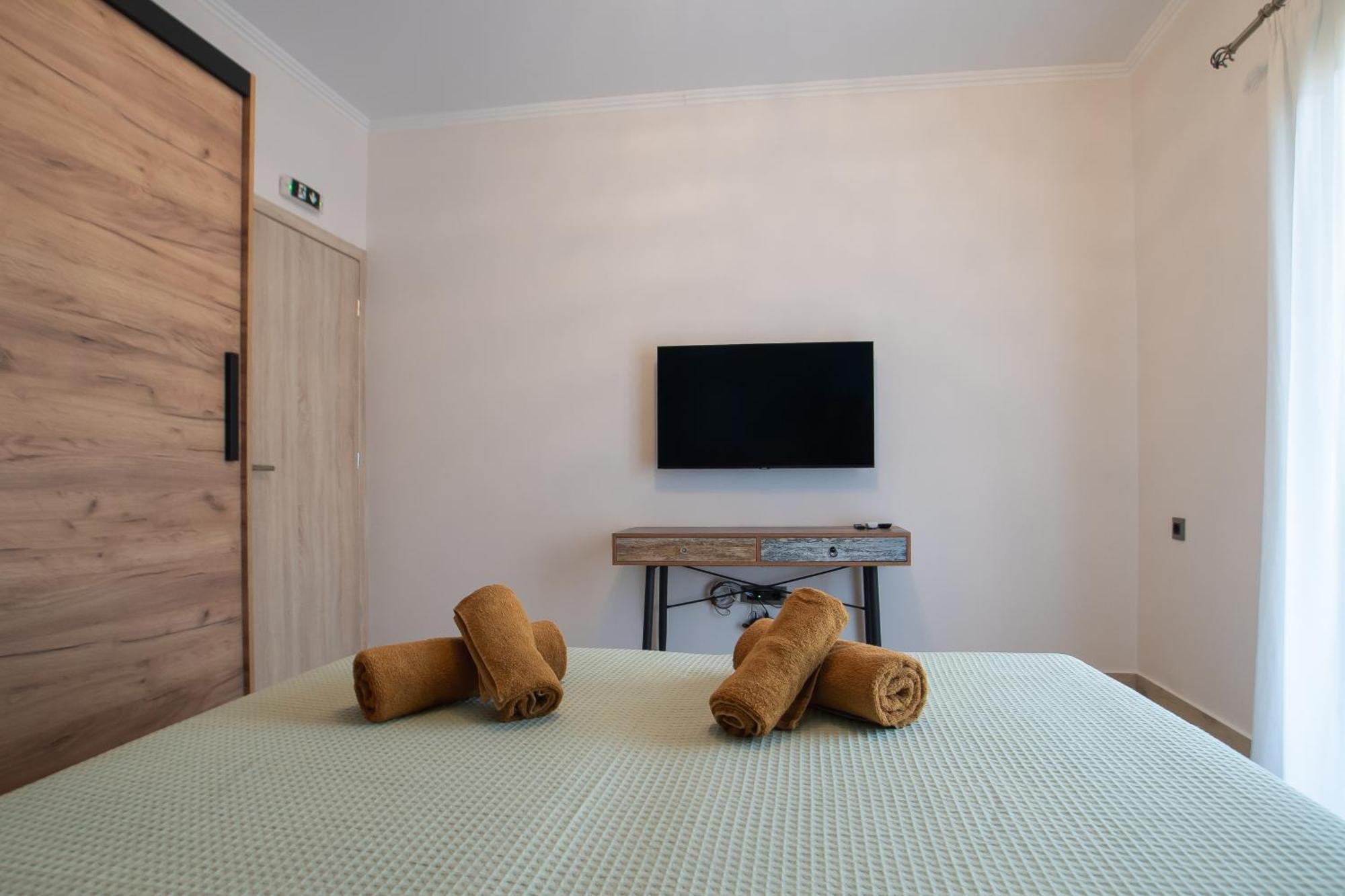 Elegance Suites Plataria Eksteriør billede